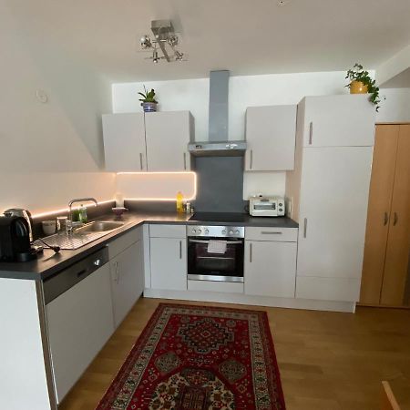 Apartment 9 Stops Away From City-Centre Вена Экстерьер фото