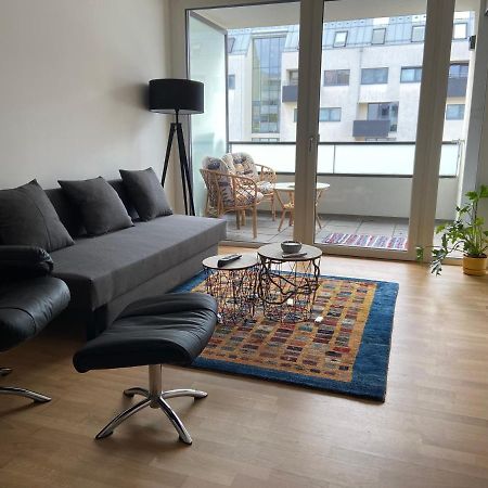 Apartment 9 Stops Away From City-Centre Вена Экстерьер фото